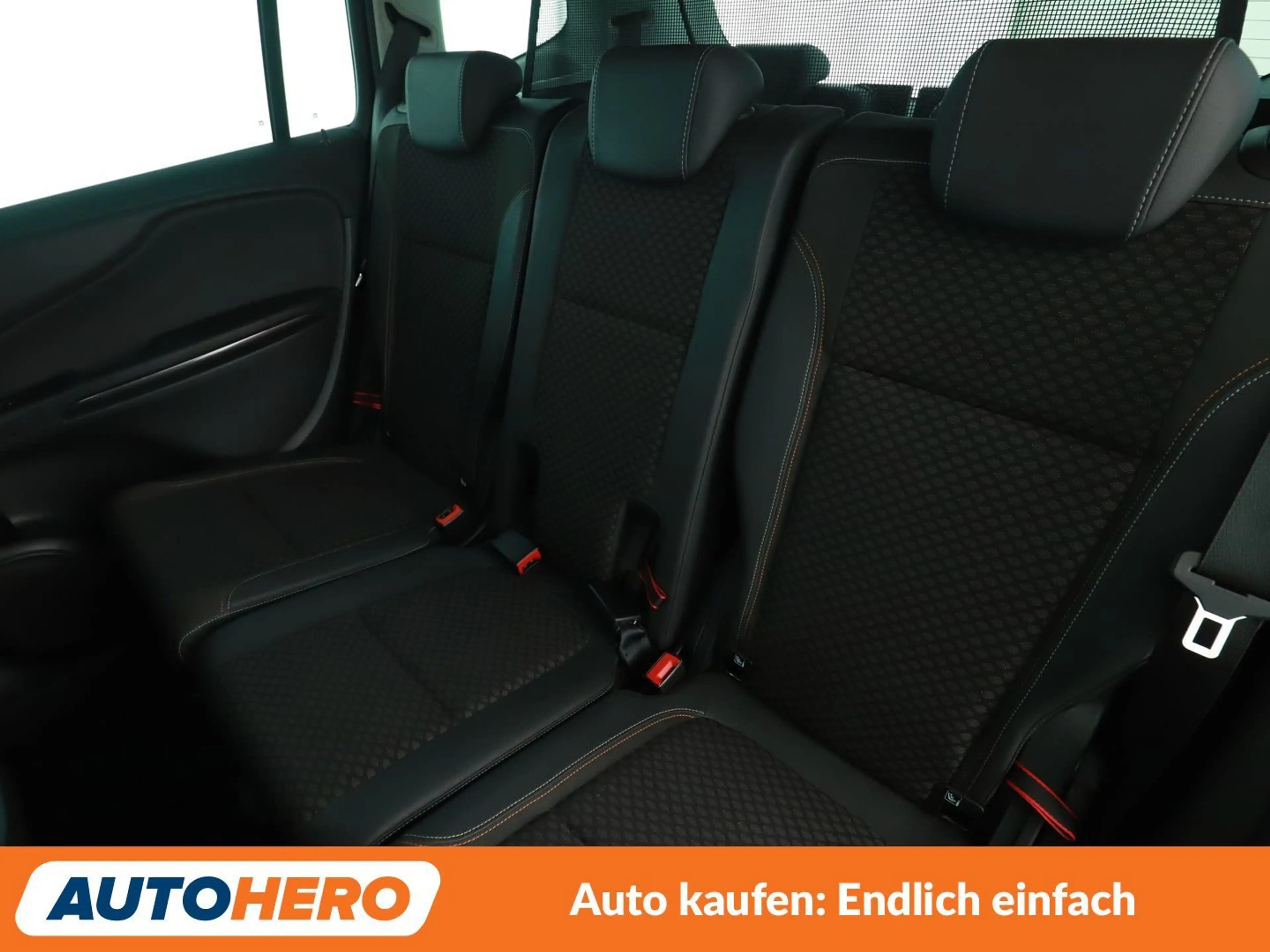 Opel Zafira Tourer 1.6 SIDI Turbo Innovation Start/Stop *NAVI*LED*CAM — photo 14