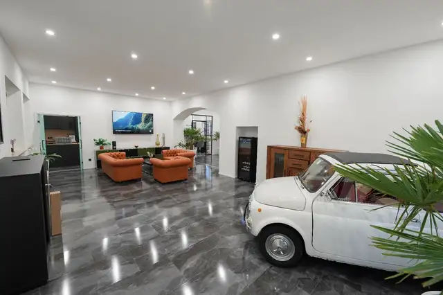 Mercedes-Benz A-Class view 17