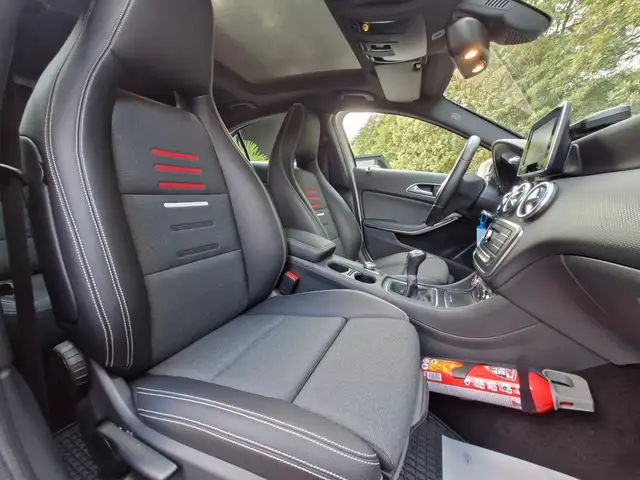 Mercedes-Benz A-Class view 12