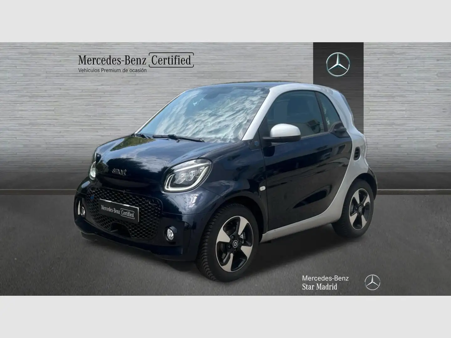 smart forTwo Coupé EQ Silber - 1