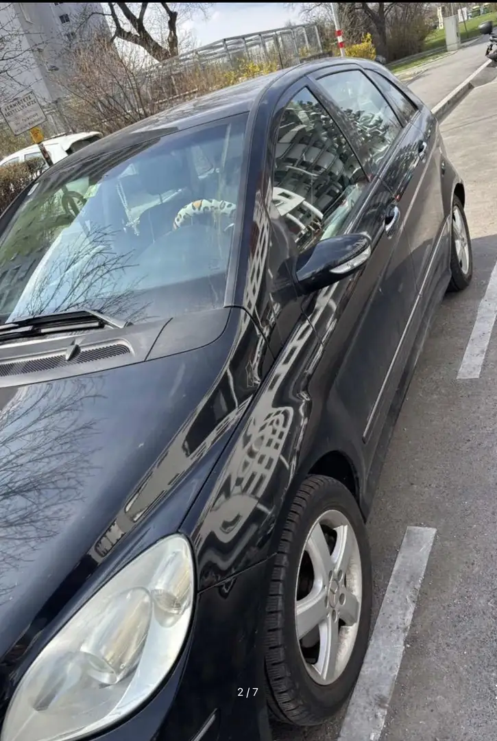 Mercedes-Benz B 200 CDI - 2