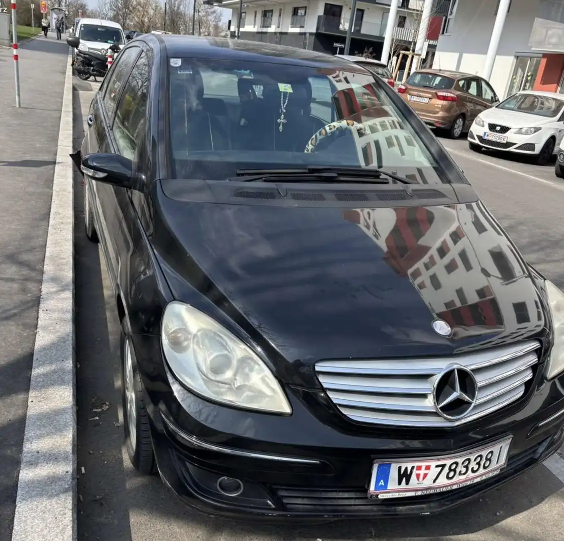 Mercedes-Benz B 200 CDI - 1