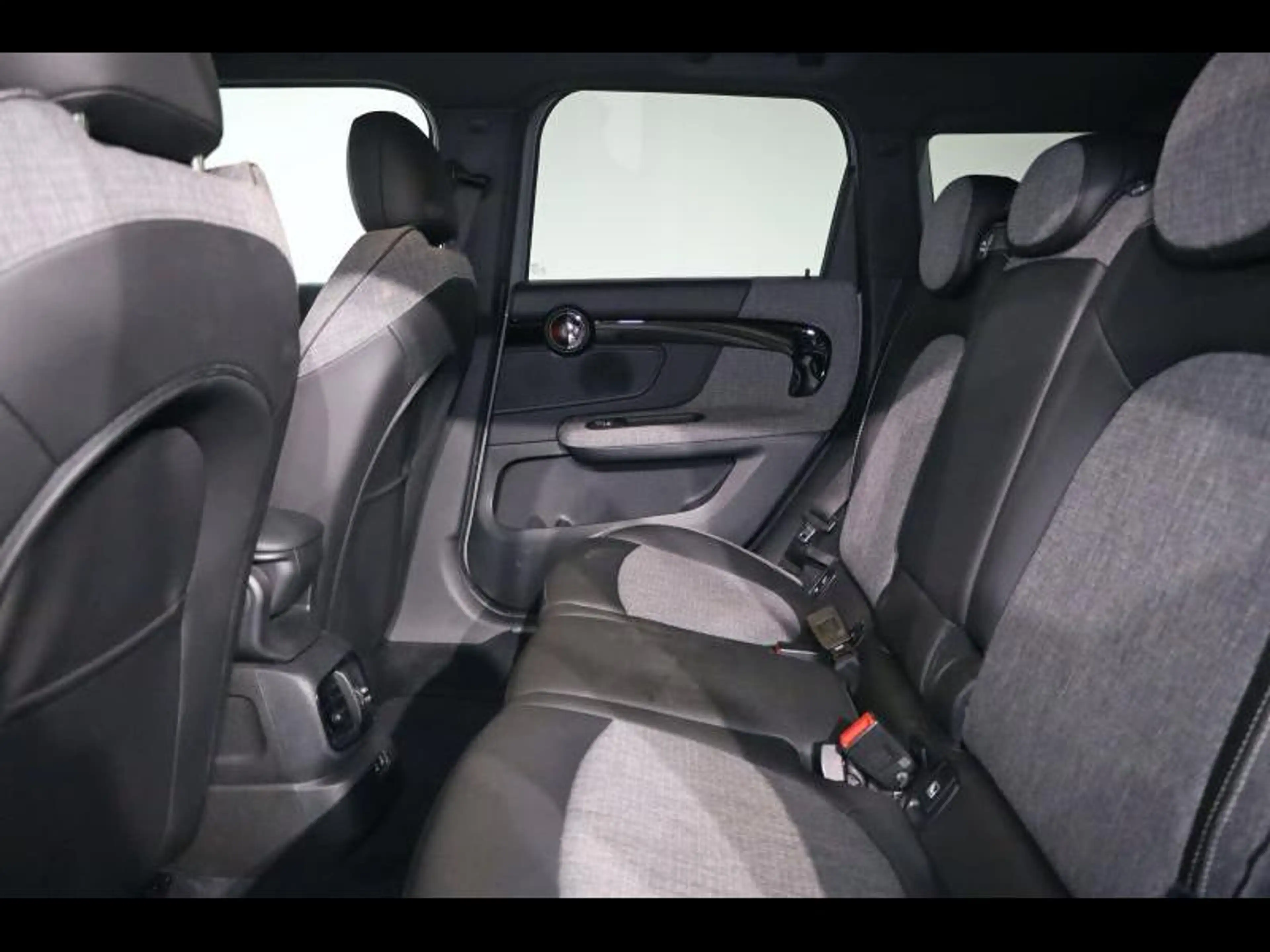 MINI Cooper Countryman — photo 10