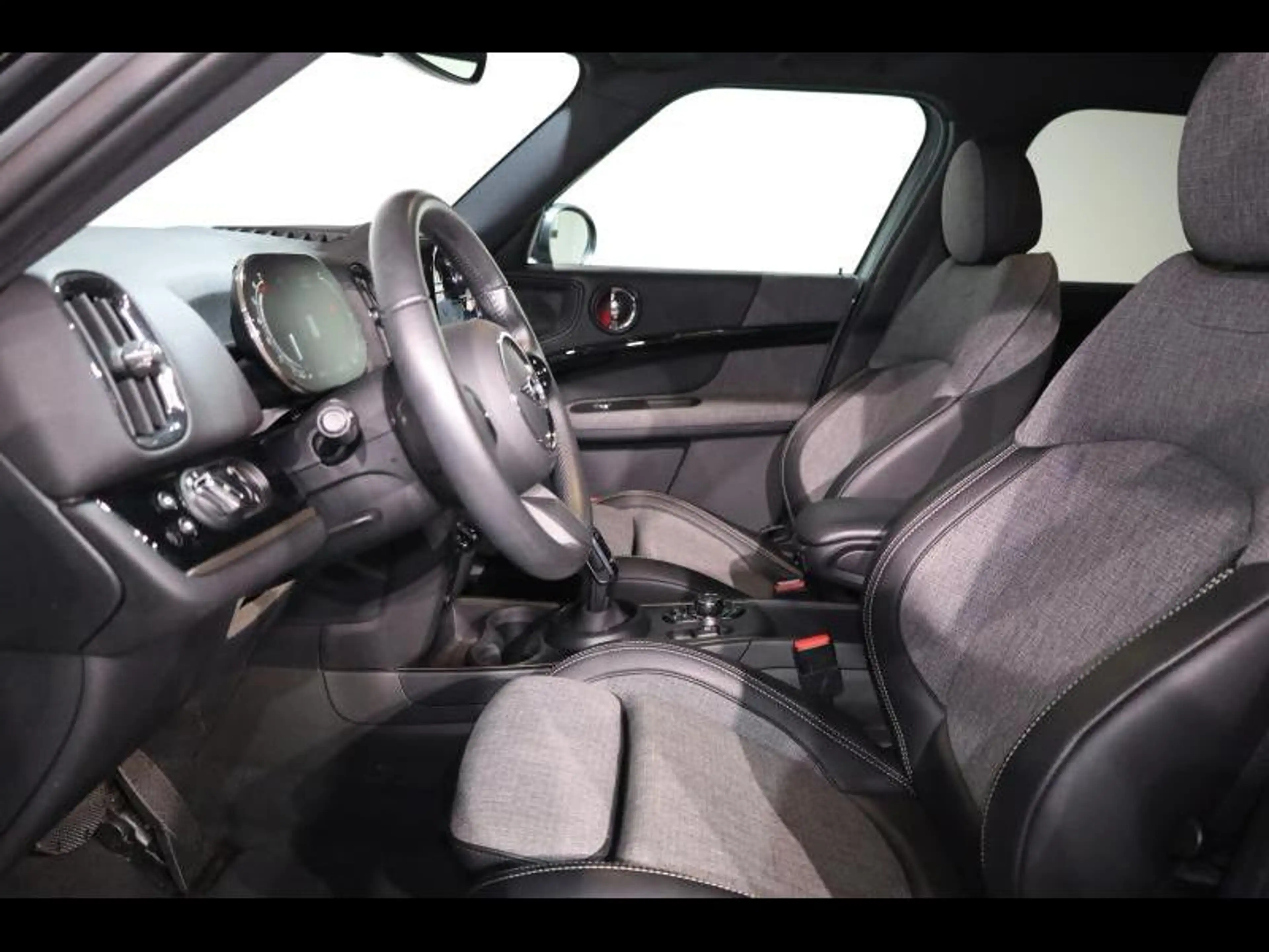 MINI Cooper Countryman — photo 9
