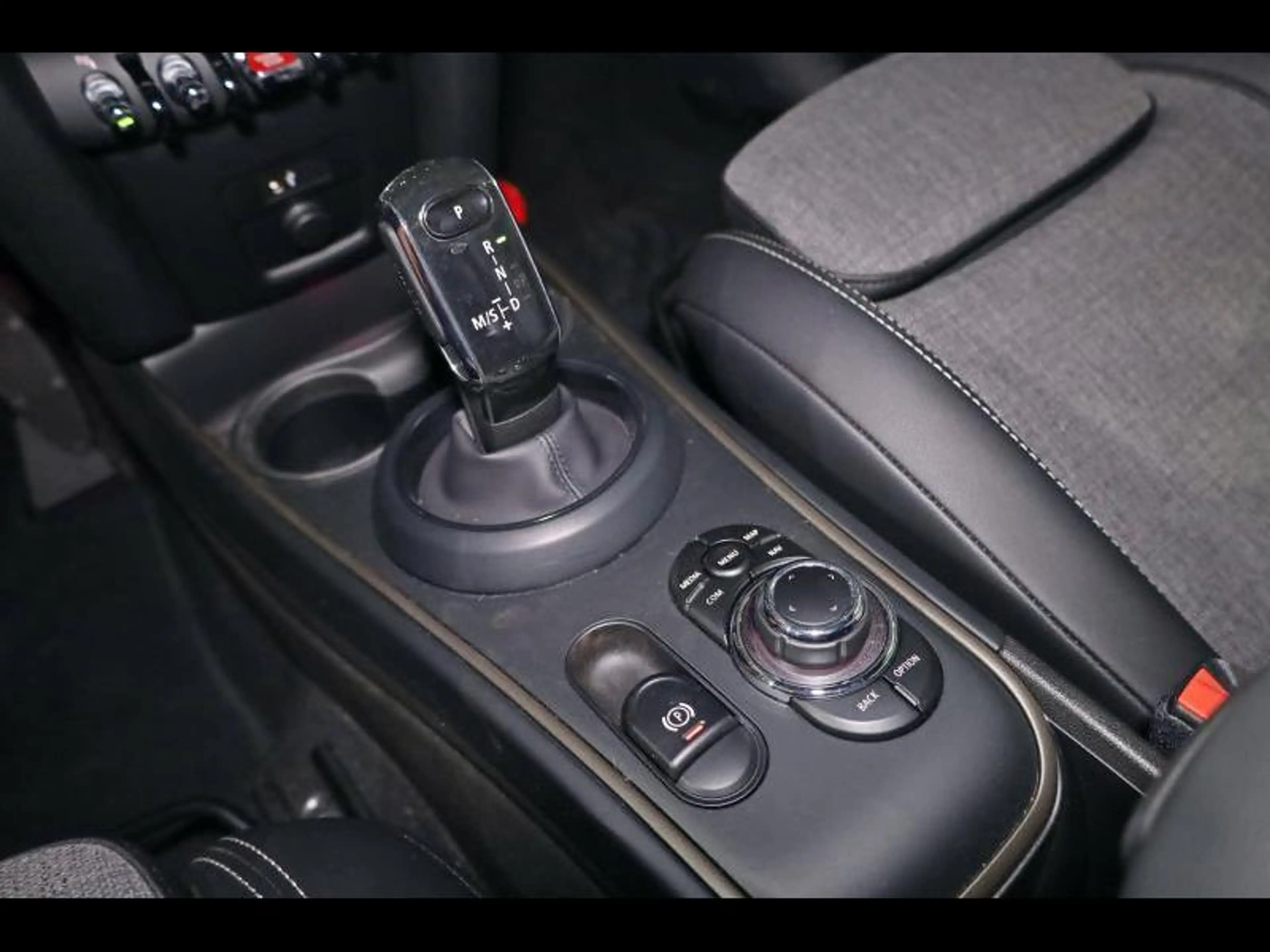 MINI Cooper Countryman — photo 13