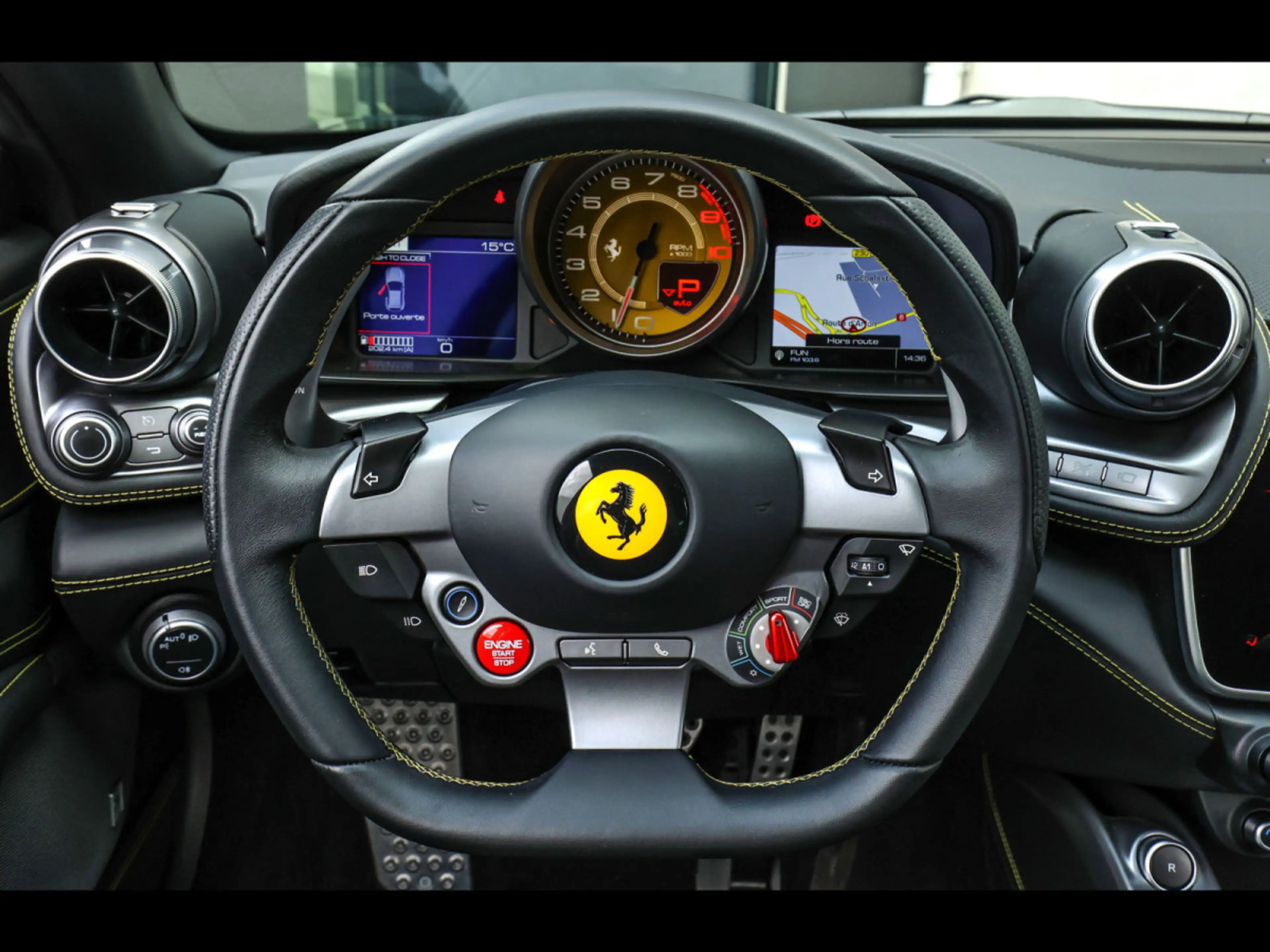 Ferrari GTC4 Lusso V12°FRENCH REGI°NEW POWER 12M°PPF°LIFT°JBL°CARPLAY — photo 12