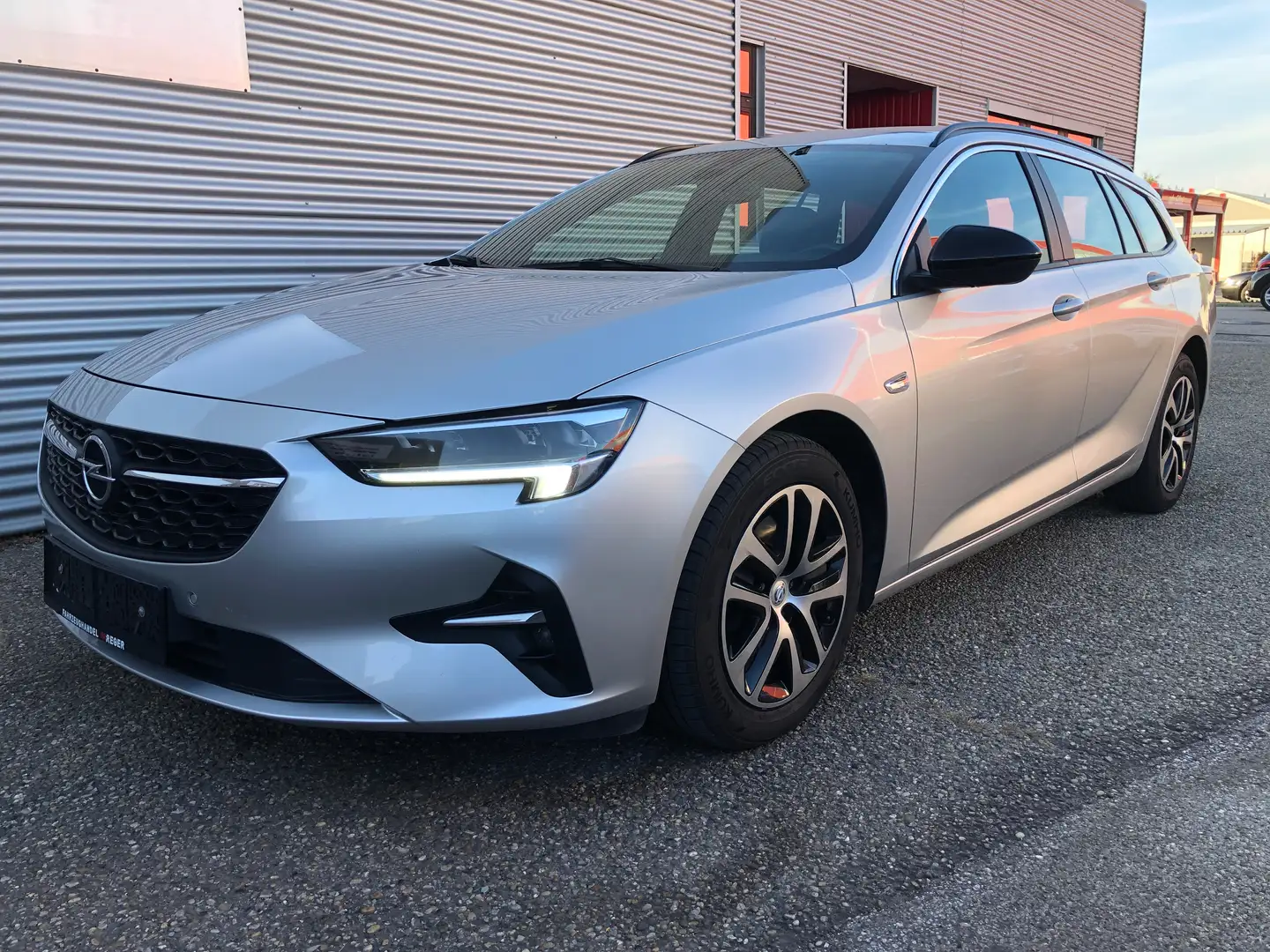 Opel Insignia ST 1,5 CDTI SPORT EDTION #TOP ZUSTAND#JEDES SERVICE#ÖAMTC-PICKERL NEU # Grau - 1