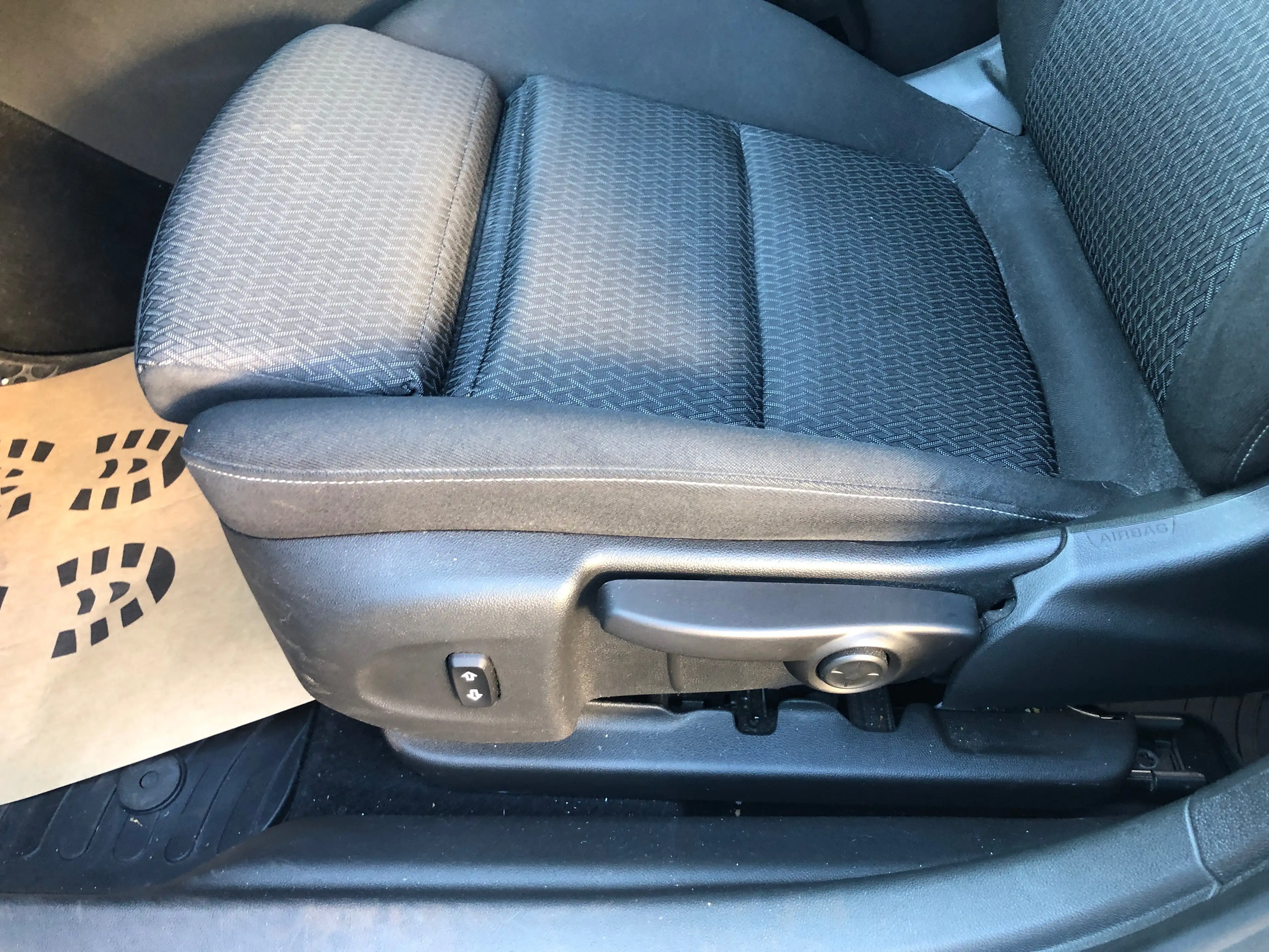 Opel Insignia ST 1,5 CDTI SPORT EDTION #TOP ZUSTAND#JEDES SERVICE#ÖAMTC-PICKERL NEU # — photo 14