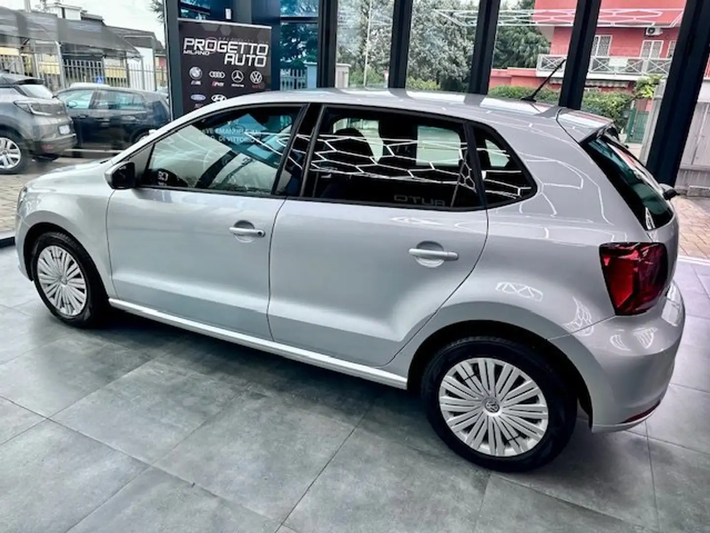 Volkswagen Polo Polo 5p 1.4 Comfortline - IDEALE X NEOPATENTATI Zilver - 2