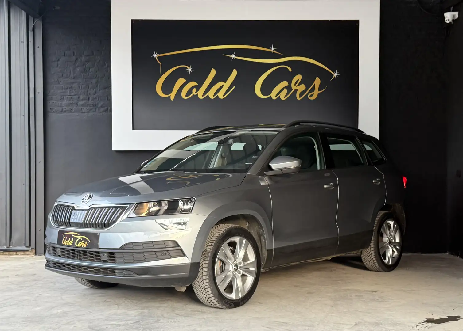 Skoda Karoq 1.5 TSI ACT DSG 1erPROPRIO*NAVI* Grau - 2