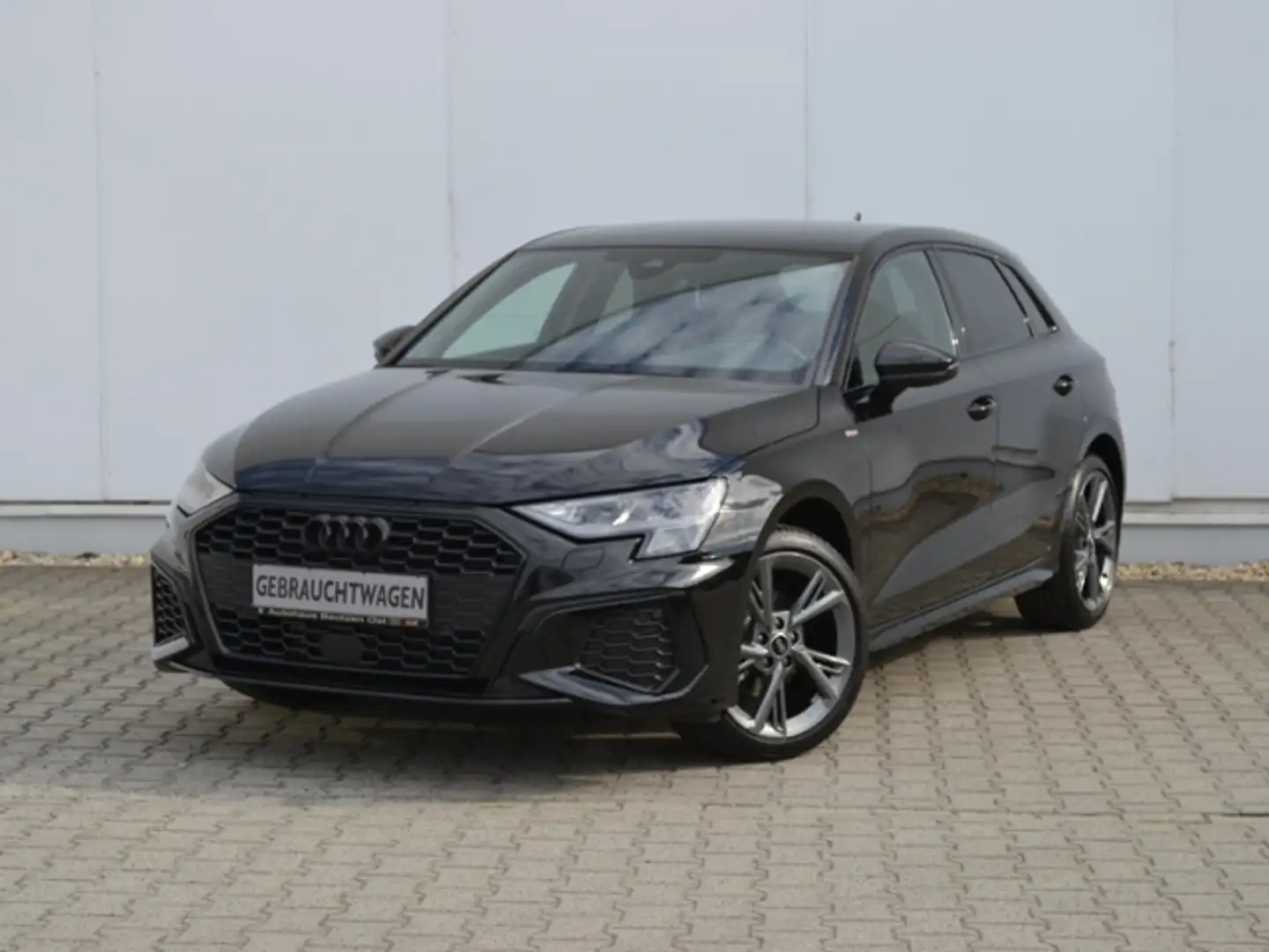 Audi A3 Sportback 35 TFSI S-tronic S line OPTIK-SW/LED/18 Negro - 2