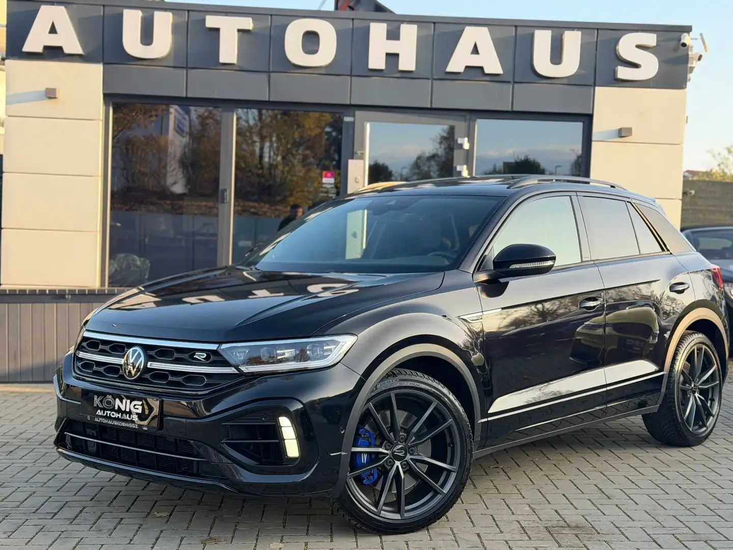 Volkswagen T-Roc R 4Motion Matrix DSG PANO VOLL LEDER Schwarz - 1