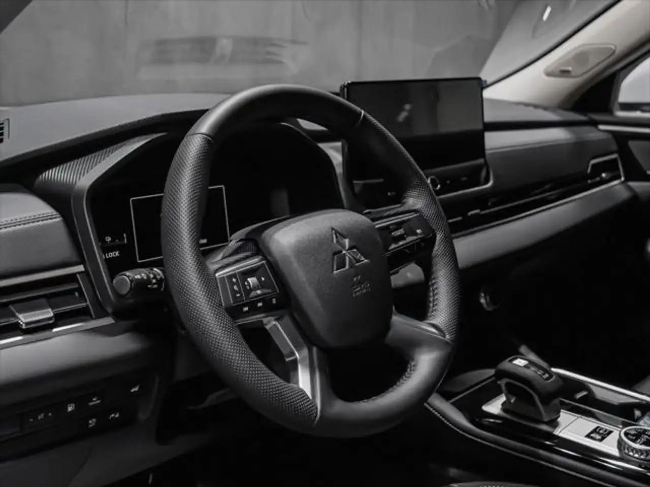 Mitsubishi Outlander снимка Mitsubishi Outlander