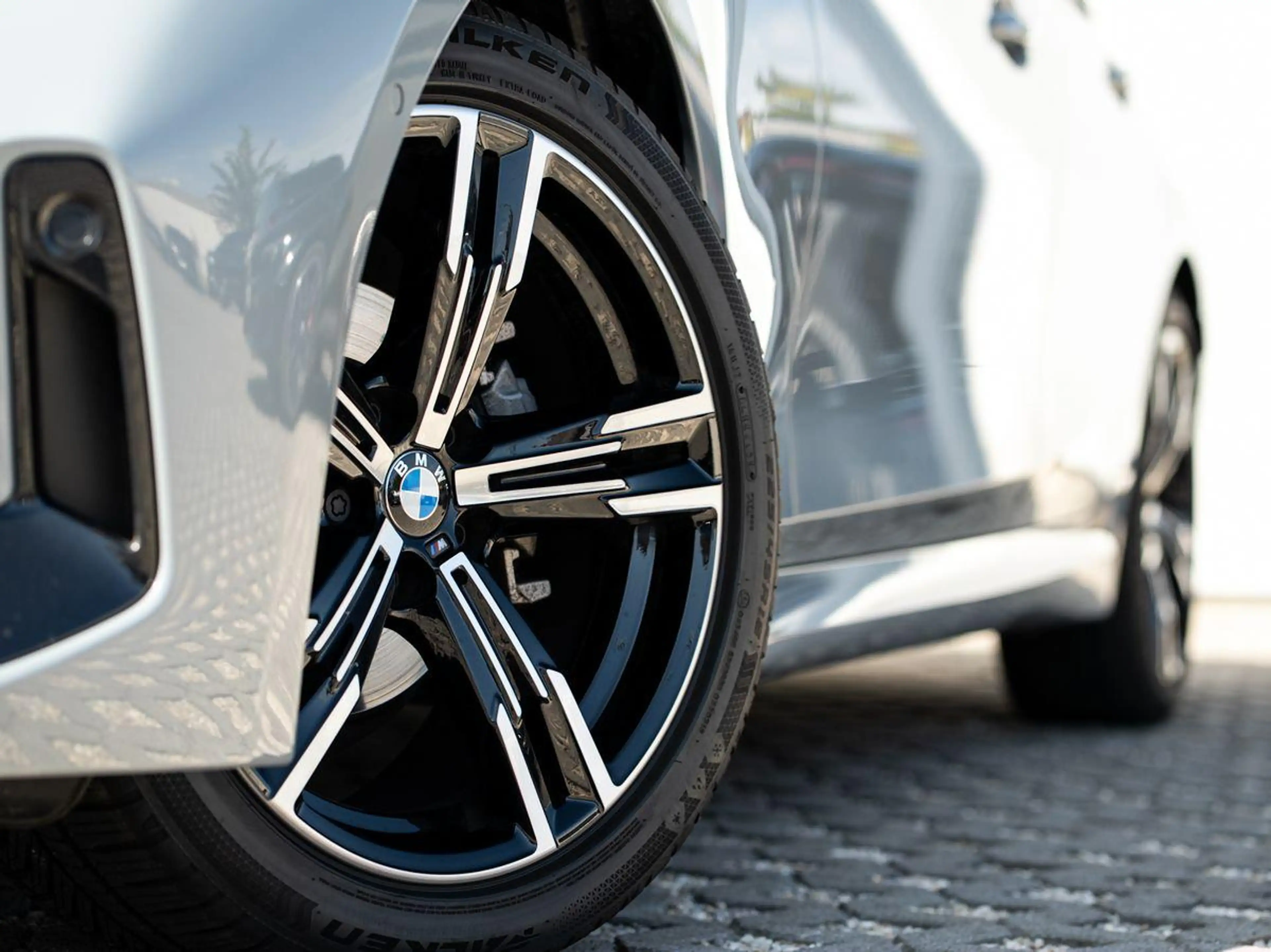 BMW 318 d Tour M-Sport AHK ACC KoZg Wireless S-Glas — photo 6