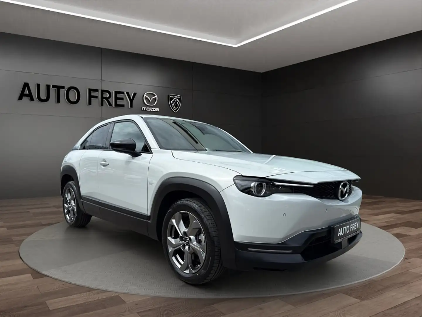 Mazda MX-30 35,5 kWh 145PS AdVantage Modern Confidence ACAA+KA Weiß - 1