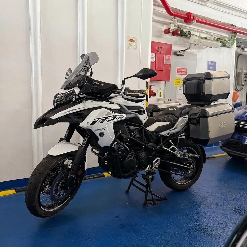 Benelli TRK 502
