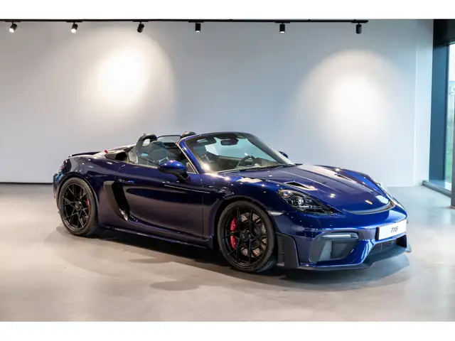 Porsche 718 Spyder RS