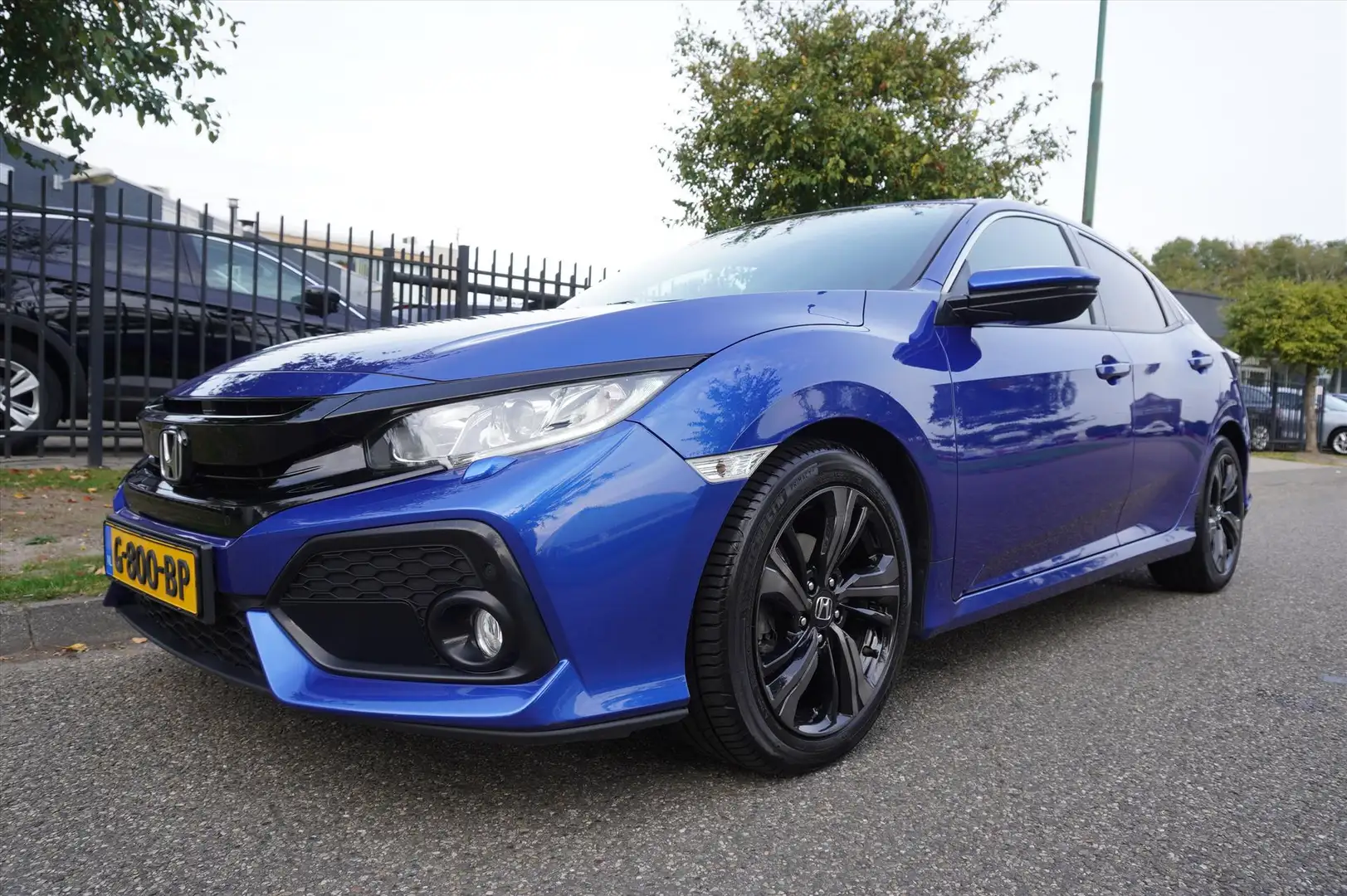 Honda Civic 1.0 i-VTEC 126pk CVT 5D Business Edition AUTOMAAT Blauw - 1
