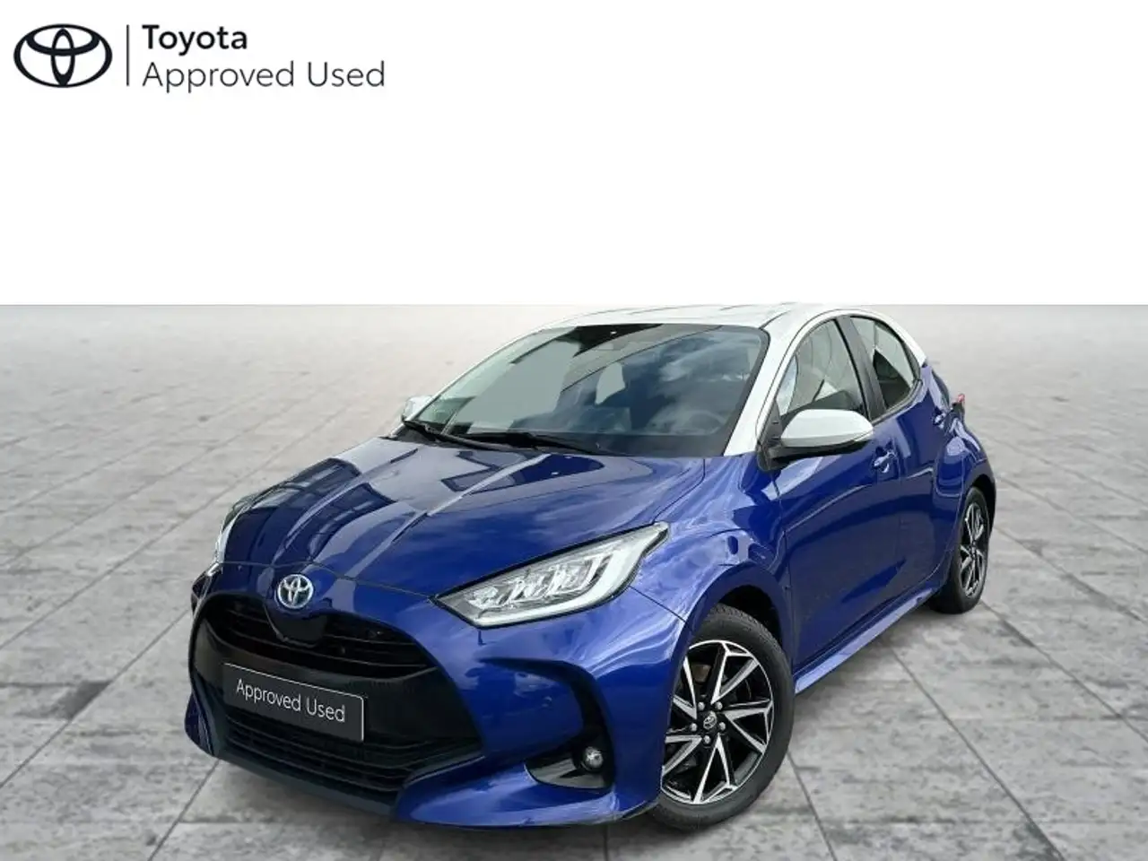 Toyota Yaris Iconic