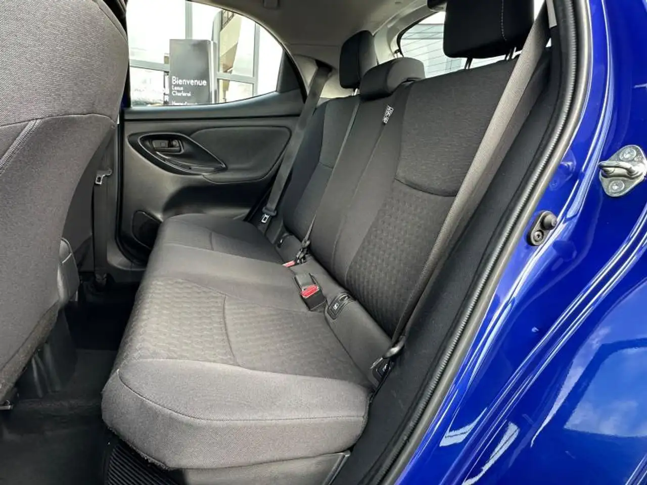 Toyota Yaris Iconic, миниатюра 10