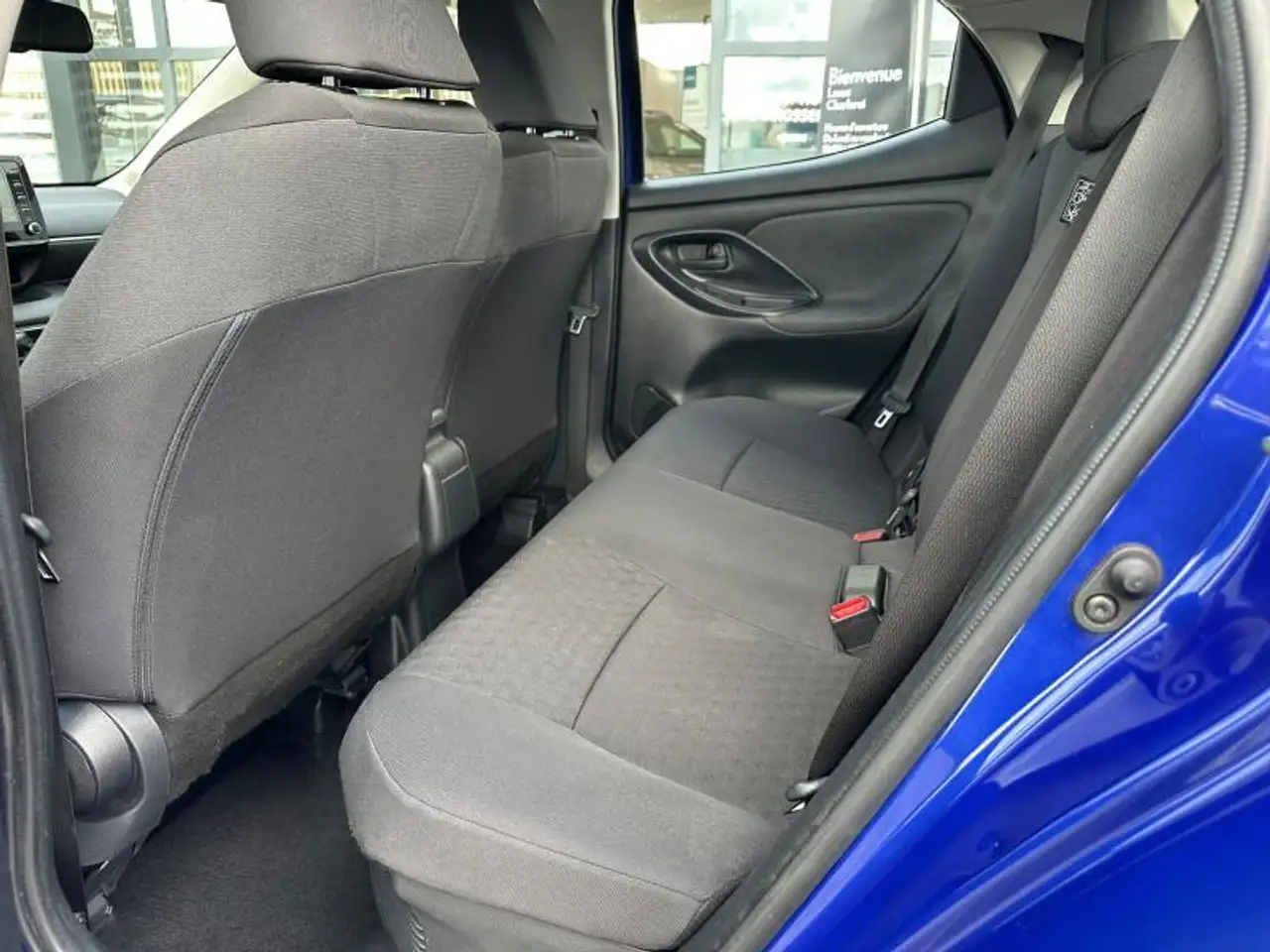 Toyota Yaris Iconic, миниатюра 9