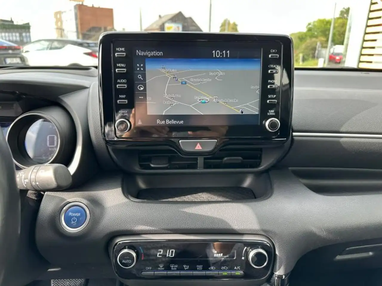 Toyota Yaris Iconic, миниатюра 17