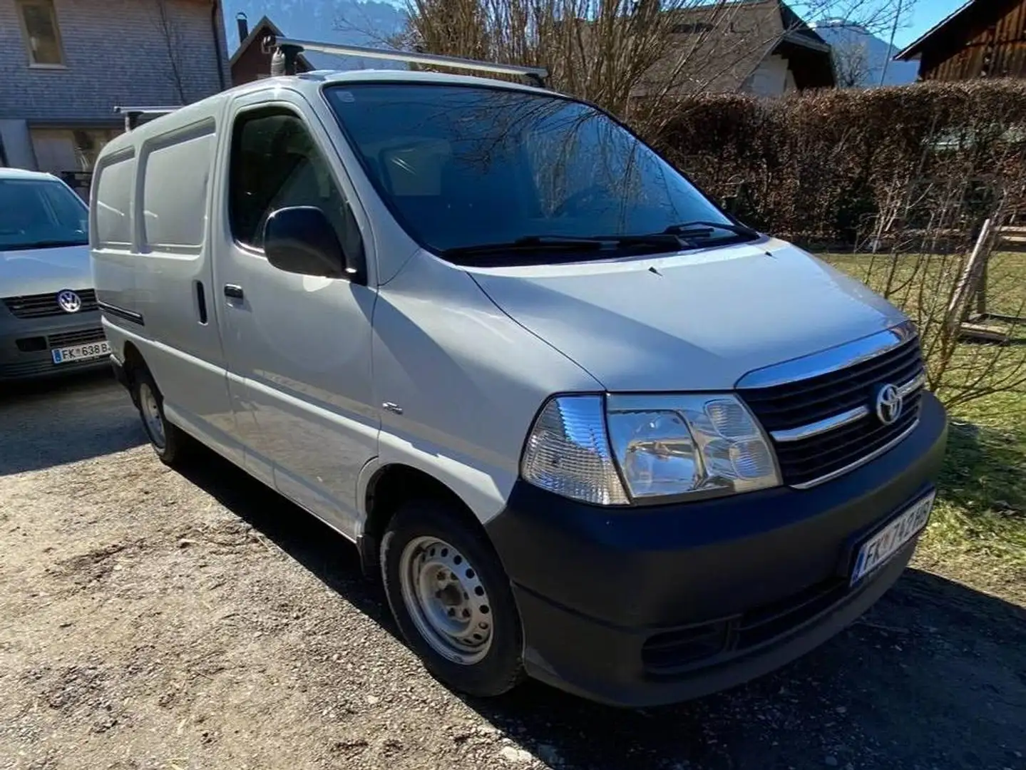 Toyota Hiace Hiace 2,5 D-4D 120 kurz GL "Cool Weiß - 1