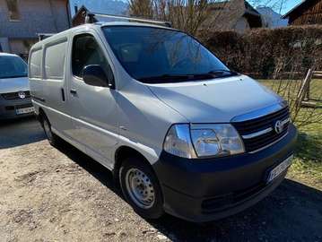 Hiace 2,5 D-4D 120 kurz GL "Cool
