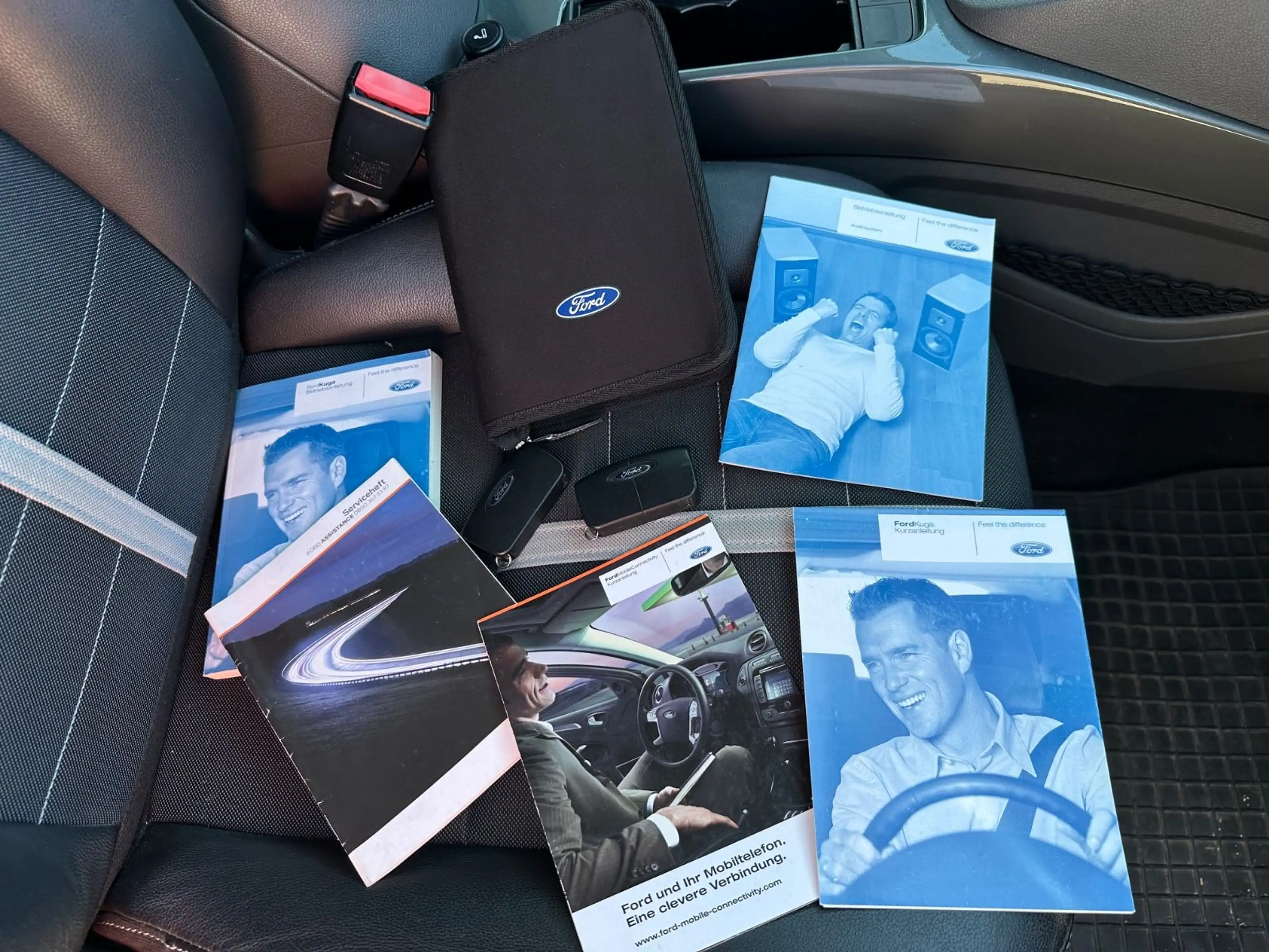 Ford Kuga Titanium / EURO-5 / A.H.K. (abnehmbar) 2.Hd — photo 14