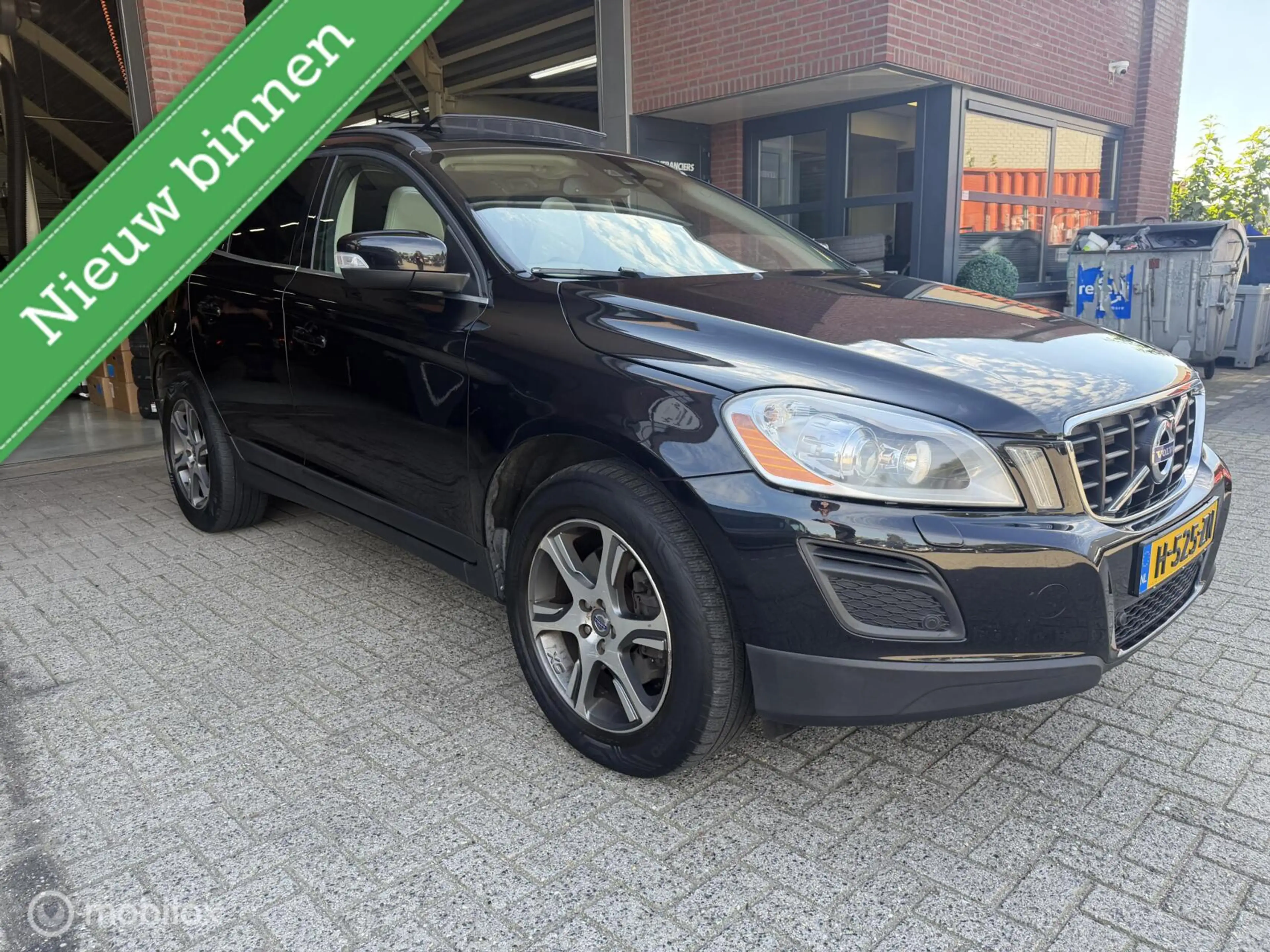 Volvo XC60 2.0T Summum LEDER*SCHUIFDAK*TREKHAAK*PDC* — photo 3
