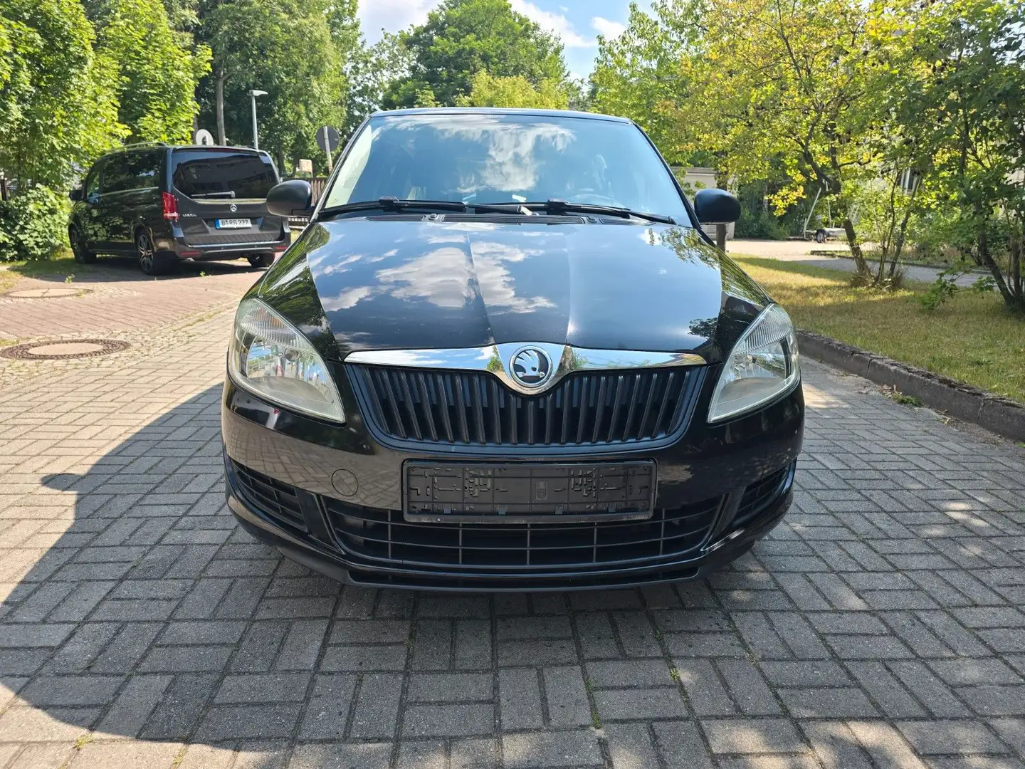 Skoda Fabia Cool Edition Schwarz - 1