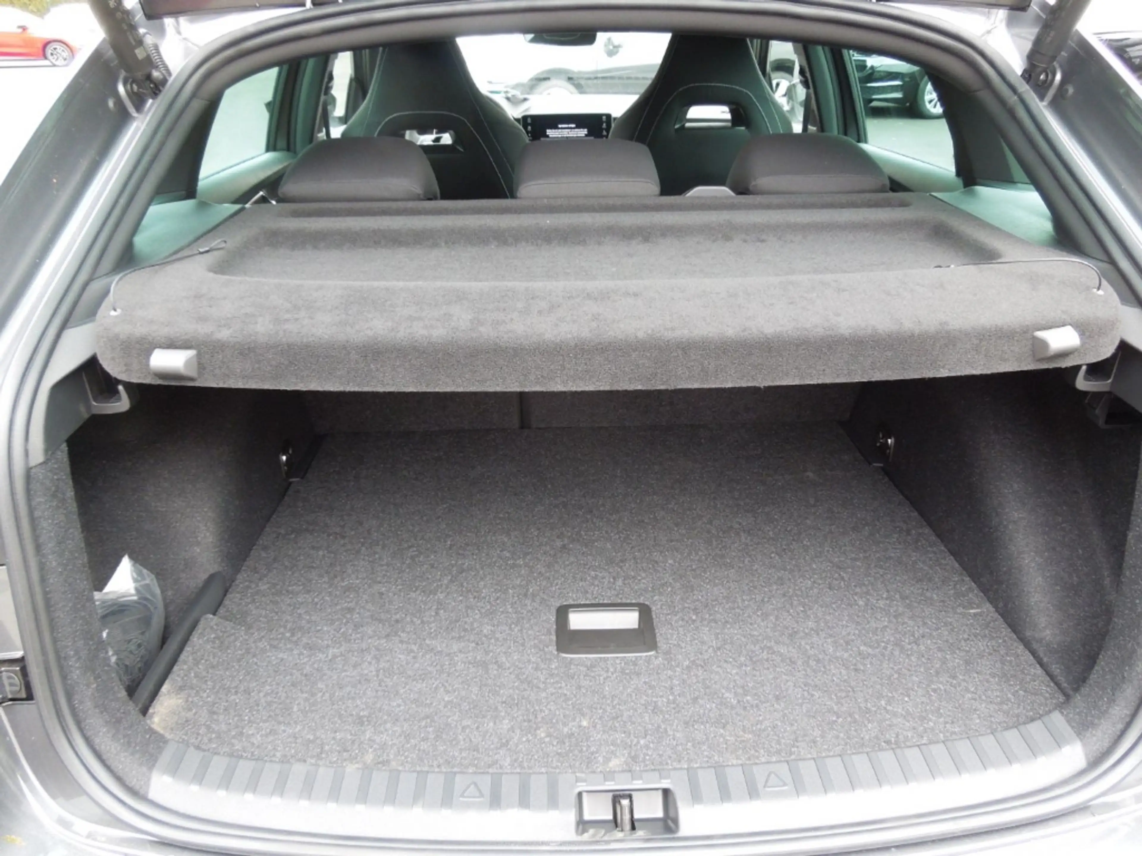 Skoda Scala 1.5TSI DSG Monte-Carlo/Matrix/Navi/Sitzheizung — photo 13