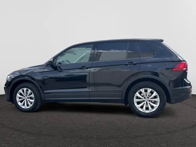 Volkswagen Tiguan view 8