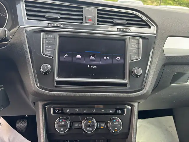 Volkswagen Tiguan view 11