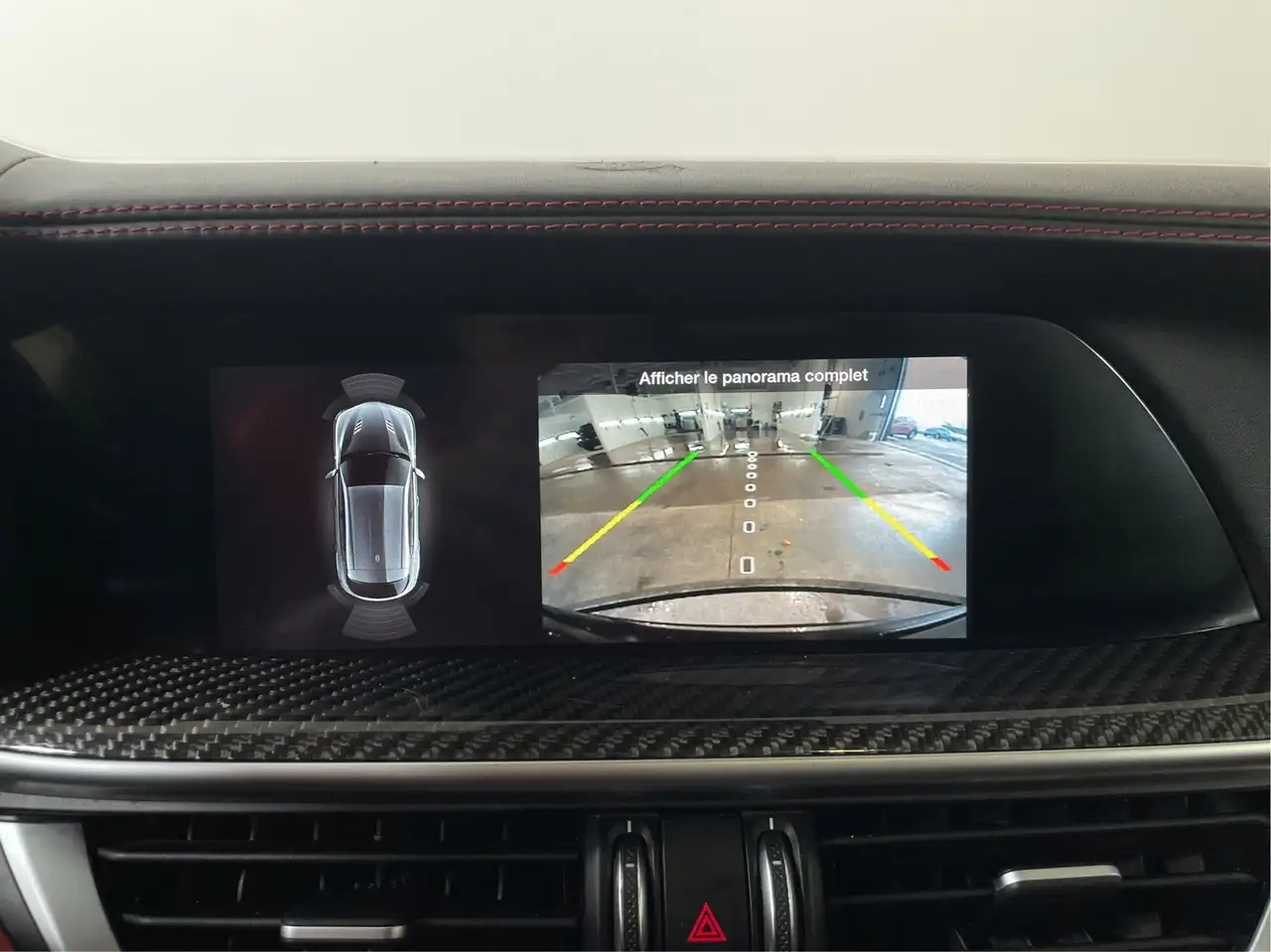 Alfa Romeo Stelvio снимка Alfa Romeo Stelvio