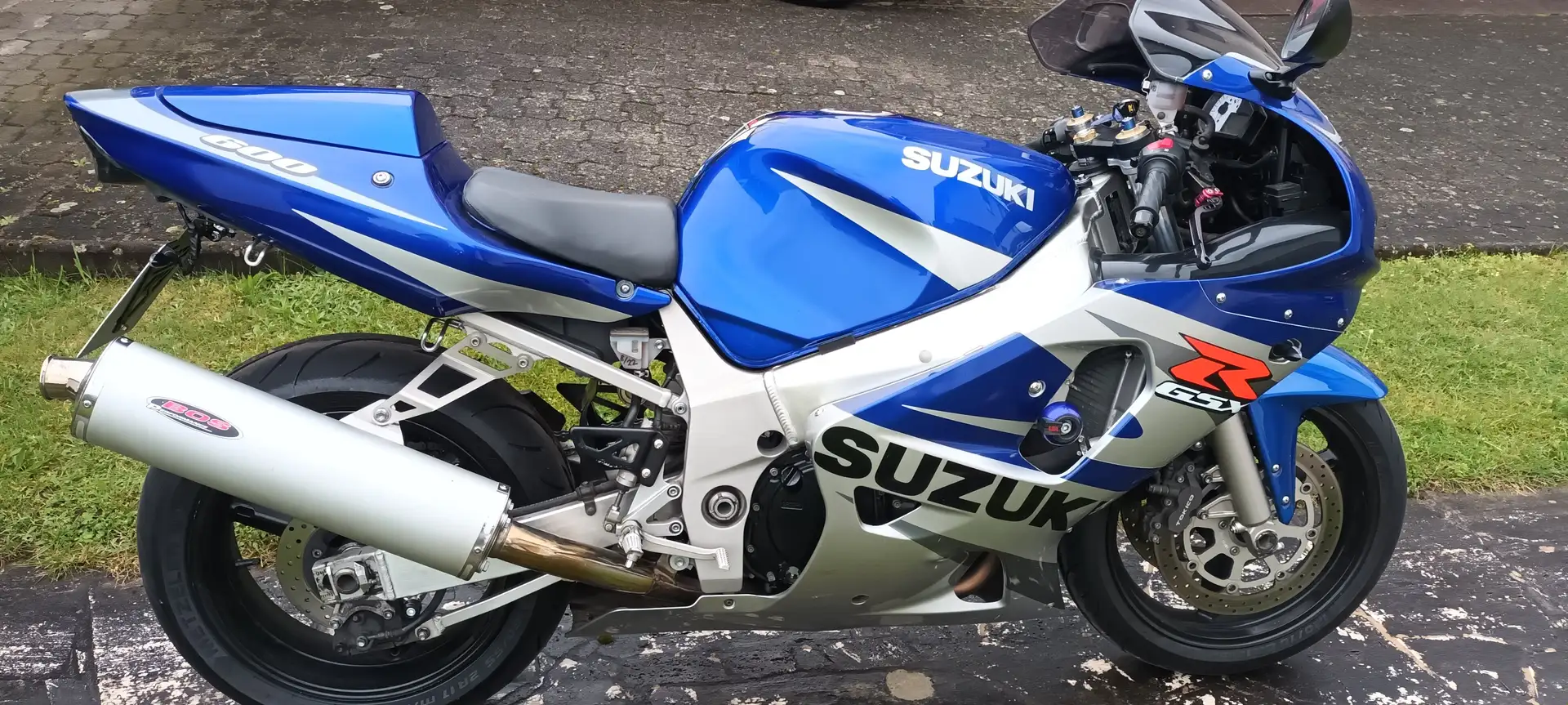 Suzuki GSX-R 600 Mavi - 2