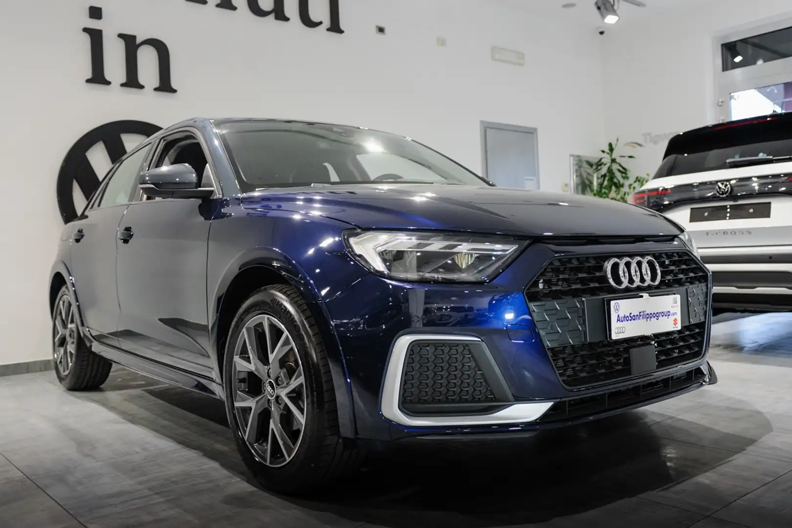 Audi A1 A1 Citycarver Citycarver 30 1.0 tfsi Admired 110cv Blu/Azzurro - 2