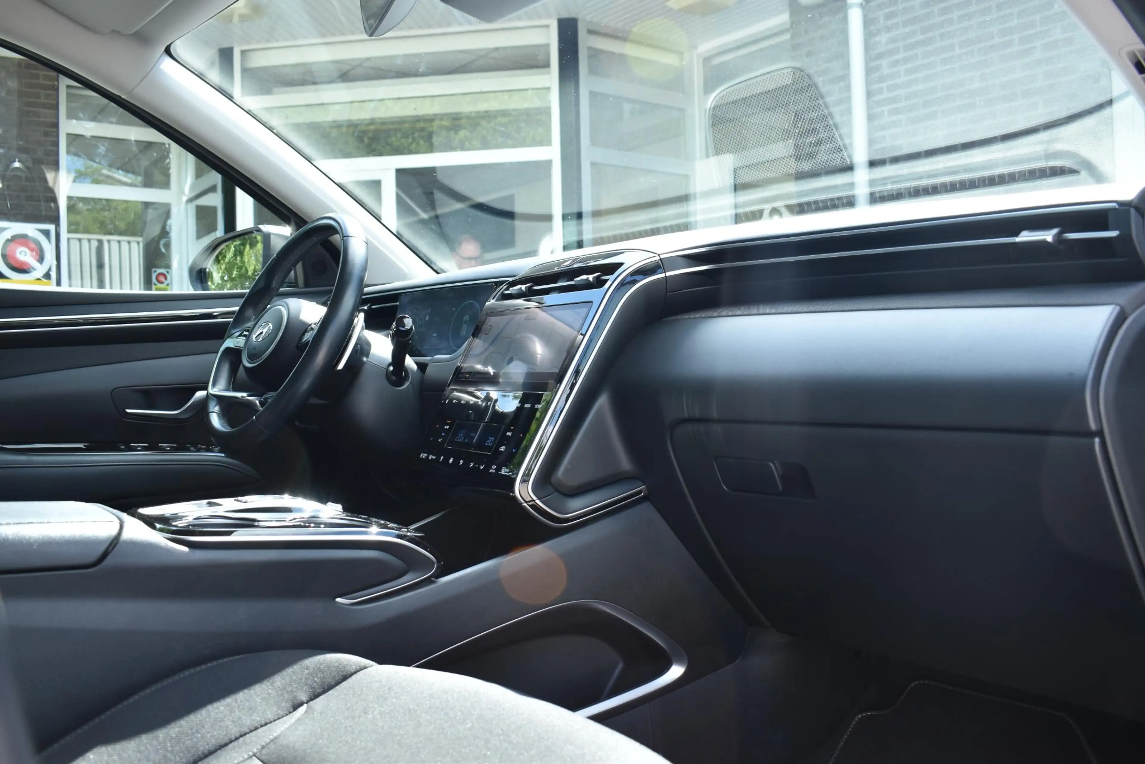 Hyundai TUCSON 1.6 T-GDI HEV Comfort | TREKHAAK | CAMERA | NAVIGA — photo 3