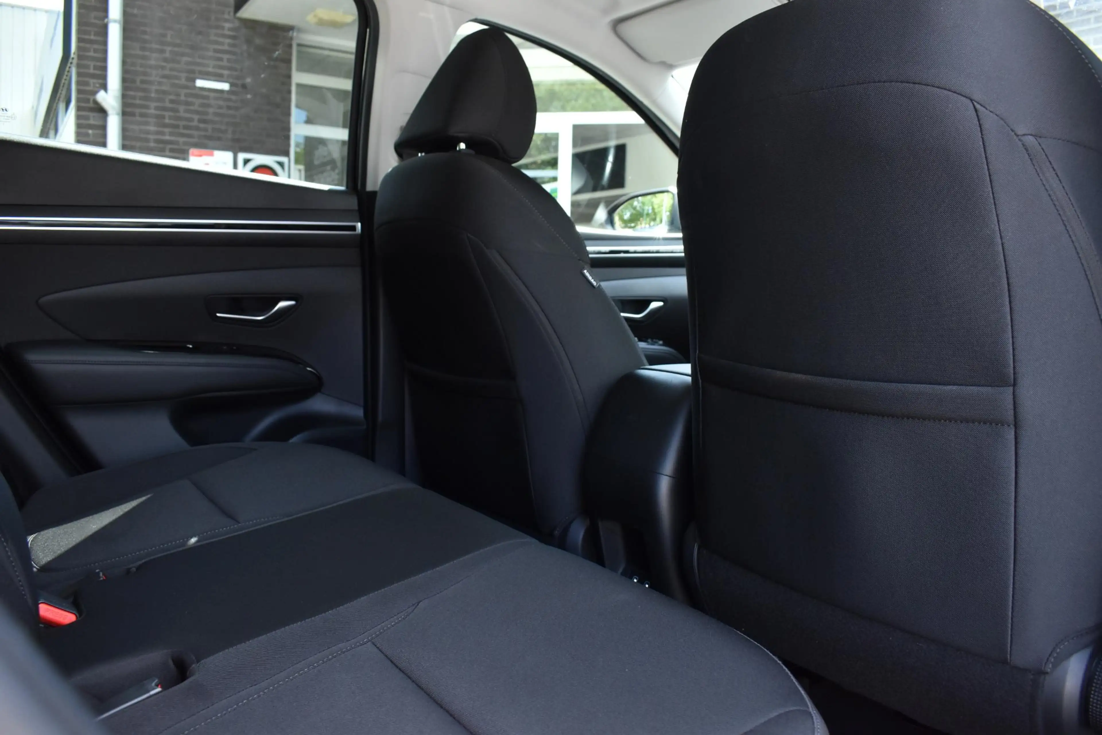 Hyundai TUCSON 1.6 T-GDI HEV Comfort | TREKHAAK | CAMERA | NAVIGA — photo 13