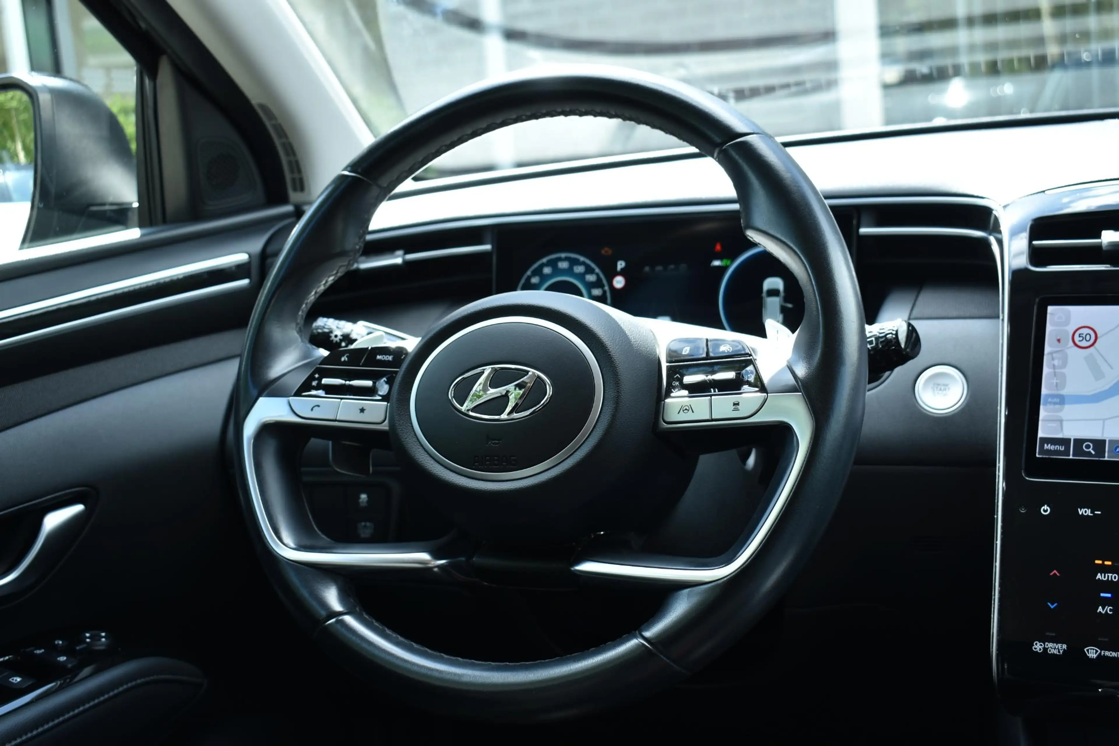 Hyundai TUCSON 1.6 T-GDI HEV Comfort | TREKHAAK | CAMERA | NAVIGA — photo 14