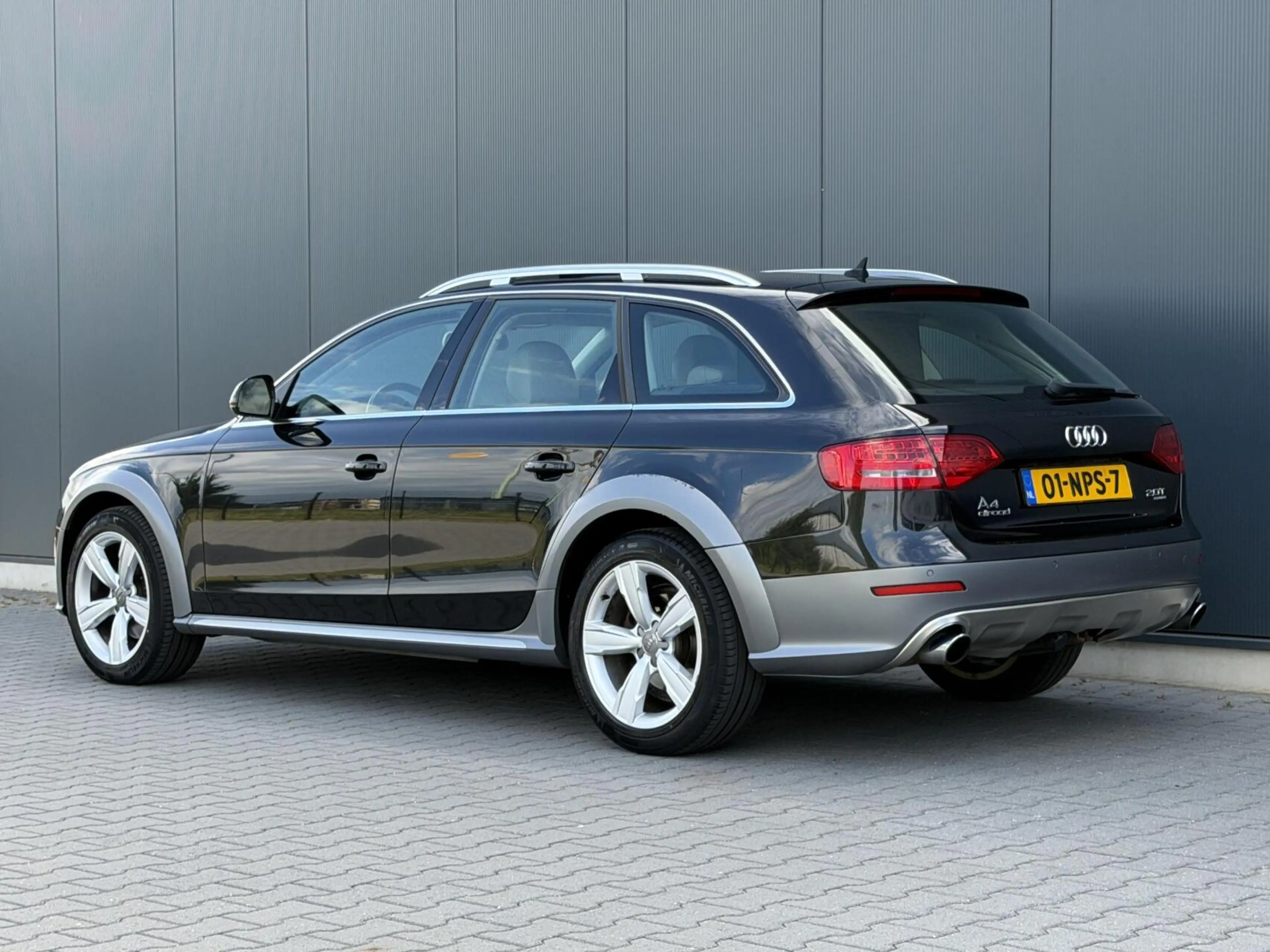Audi A4 allroad quattro 2.0 TFSI Pro Line Leder - Pano - Dealer On — photo 11
