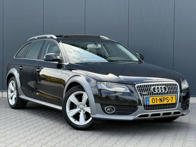 Audi A4 view 2