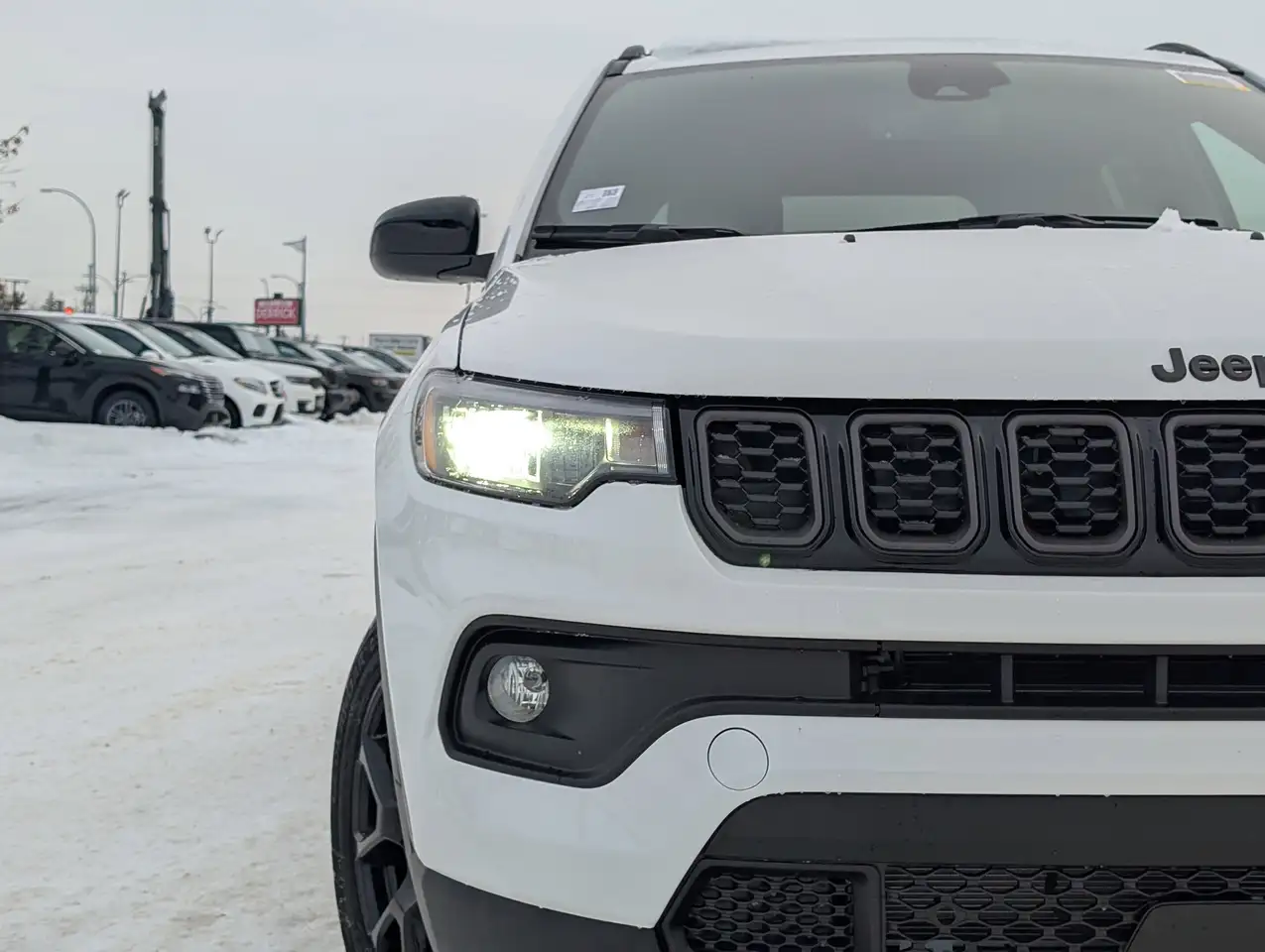 Jeep Compass photo Jeep Compass