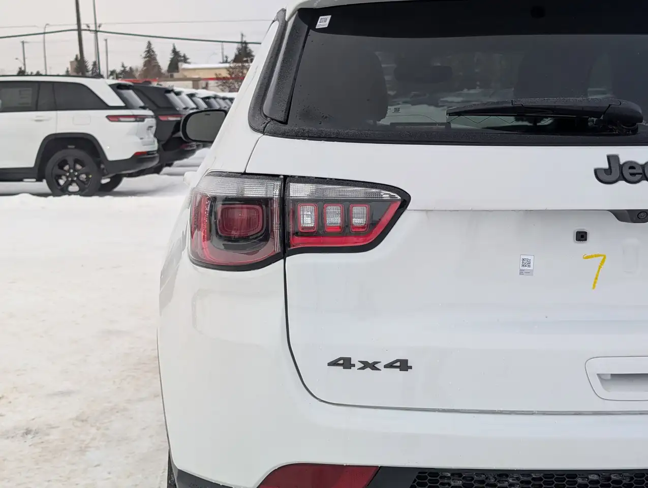 Jeep Compass photo Jeep Compass