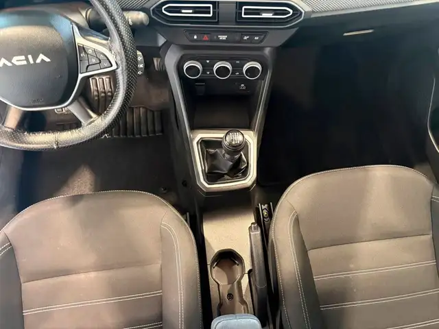 Dacia Jogger view 12