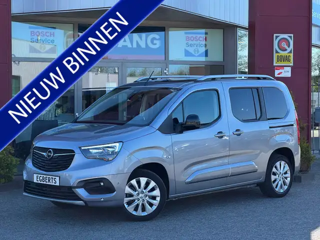 Opel Combo-e Electric 50 kWh Ultimate 5persoons | Panorama | 36