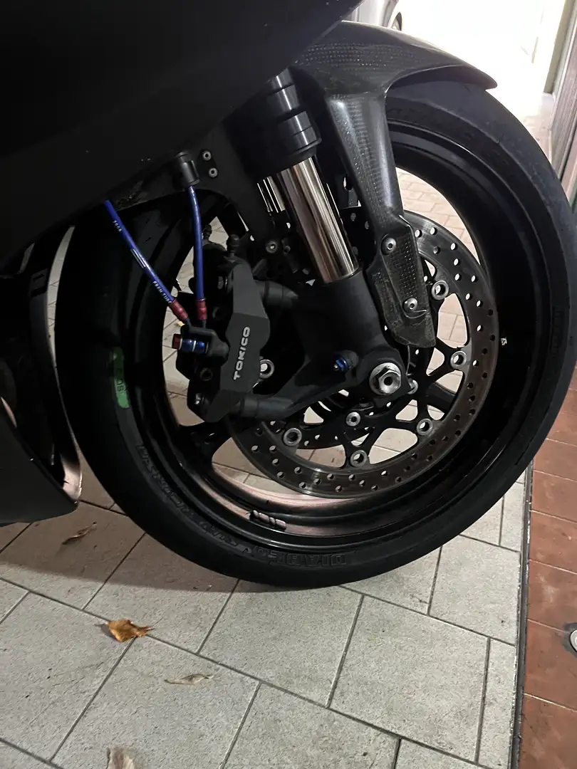 Suzuki GSX-R 750 yoshimura - 2