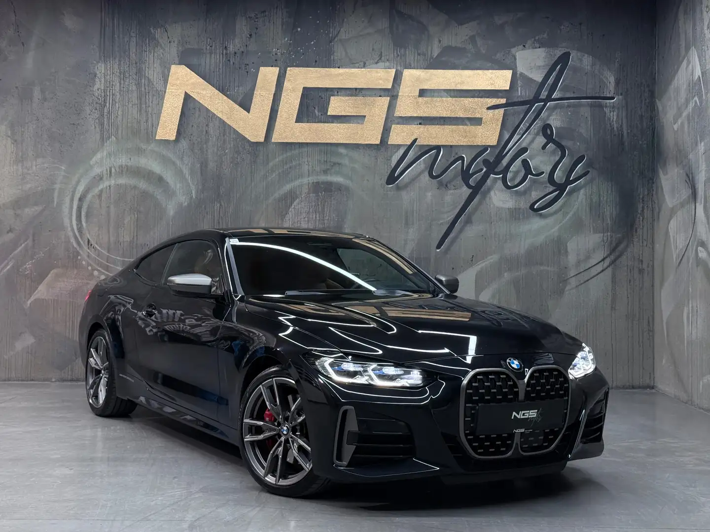 BMW 440 i xDrive Coupé LASER HEAD-UP M-SITZE 8-FACH H/K Schwarz - 1