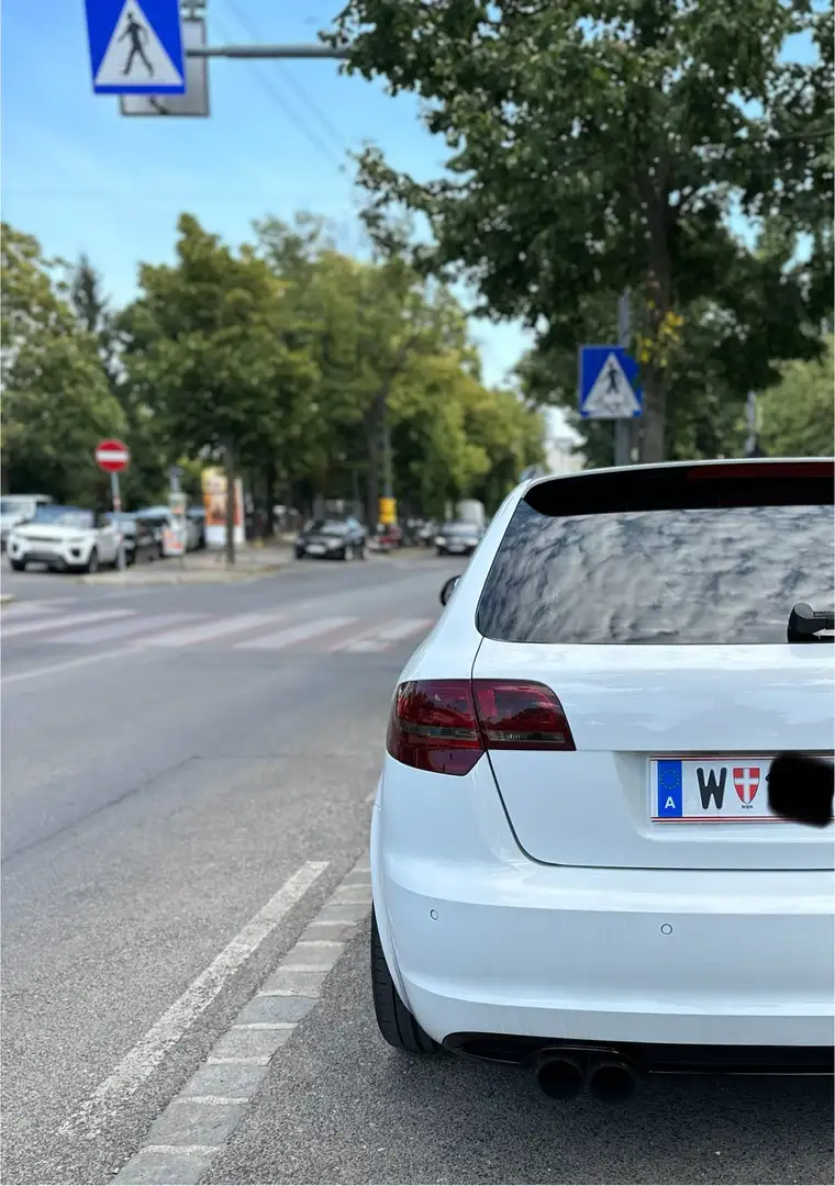 Audi A3 SB 2,0 TFSI quattro Ambition S-tronic - 2