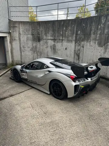 Ferrari 488 488 Challenge